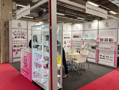 Radiance Beauty Highlights Pre-Glue Cluster Lashes på Cosmoprof Bologna 2026
